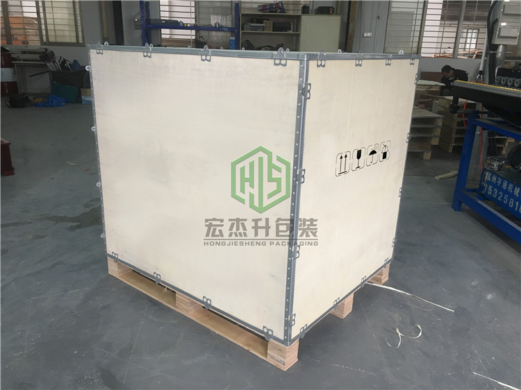 淺談免熏蒸免檢木箱的優(yōu)勢